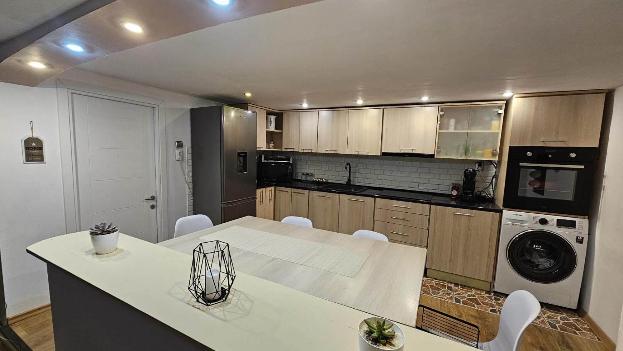 Verebes Cottage With Garden ตุชนาด ภายนอก รูปภาพ